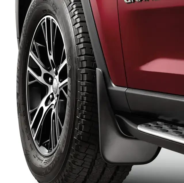 Mopar Front Splash Guard Kit