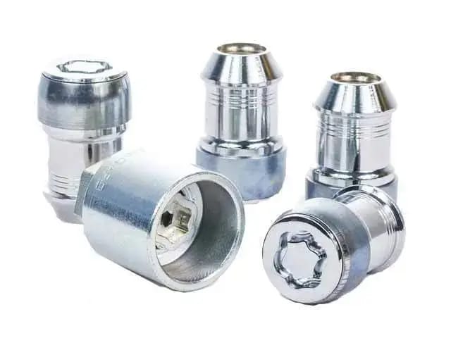 Mopar Chrome Wheel Lock Kit
