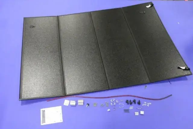Tonneau Cover, Hard Folding -- 8.0 Conventional Bed thumbnail 3