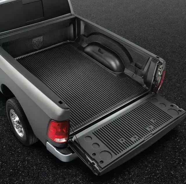 Under Rail Bed Liner Kit thumbnail 2