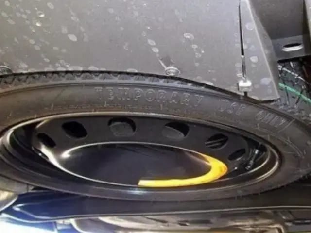 Spare Tire Kit