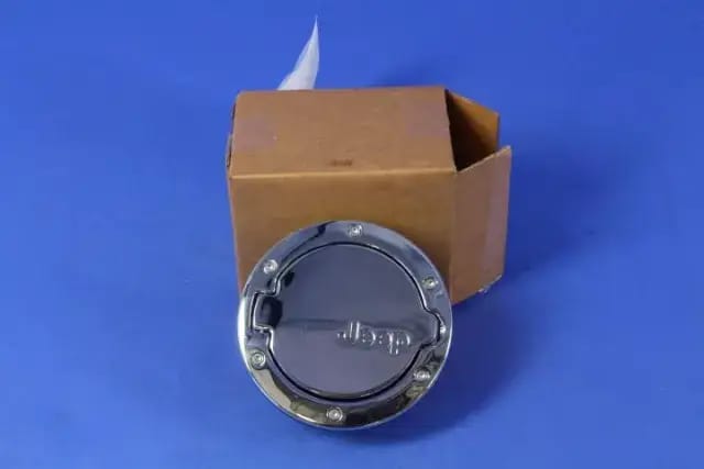 Fuel Door thumbnail 5