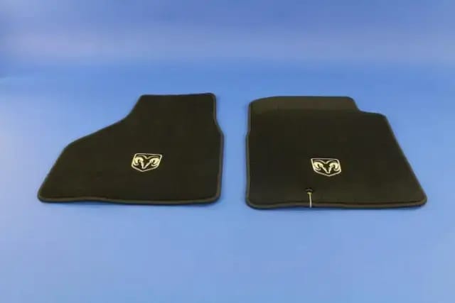 Floor Mats thumbnail 3