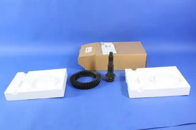 Ring and Pinion Gears thumbnail 2