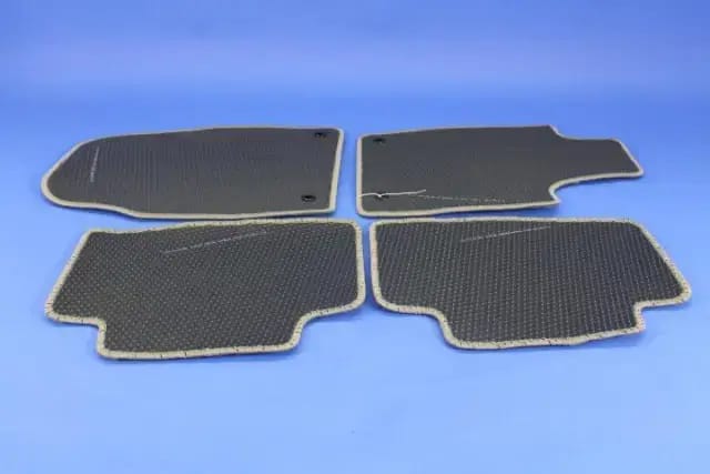 Carpet Floor Mats thumbnail 4