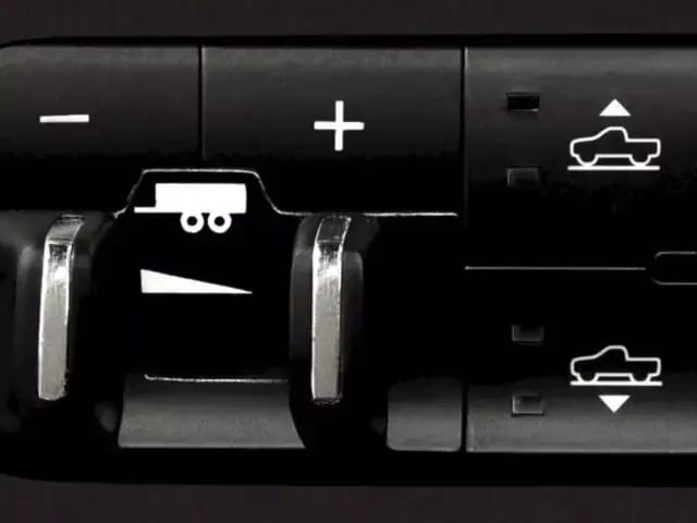 Electronic Trailer Brake Controller thumbnail 2