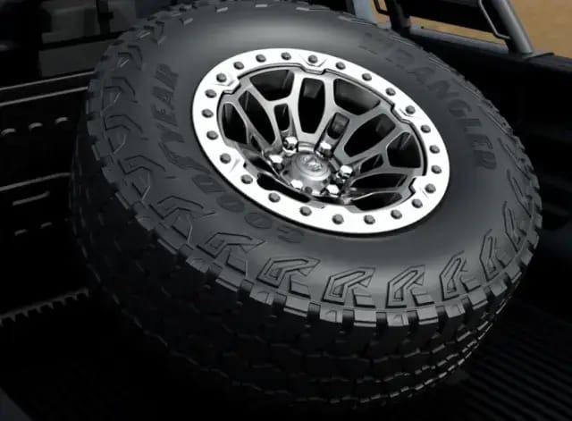Bed-Mounted Spare Tire Carrier thumbnail 2