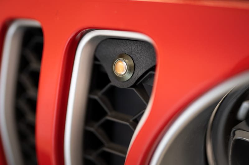 DV8 Offroad 2018+ Jeep JL Grill Amber Marker Lights thumbnail 8