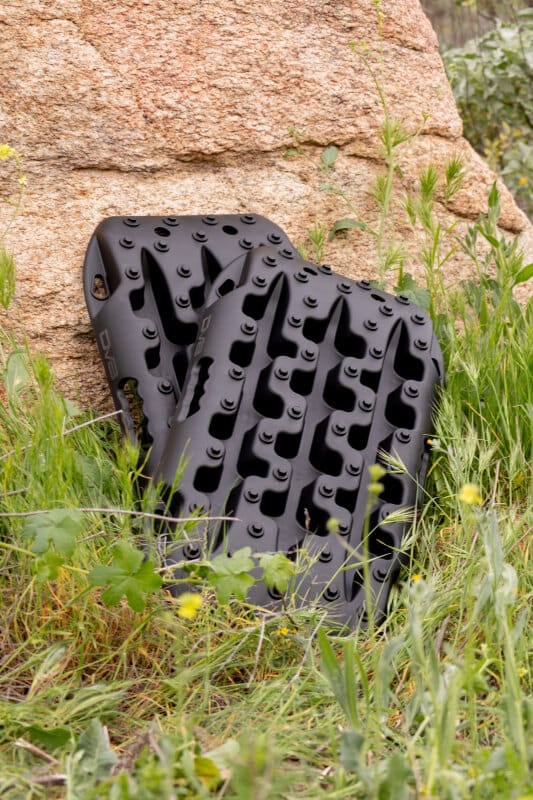 DV8 Offroad DV8 Xtract Mini Traction Board | Pair | Black thumbnail 2