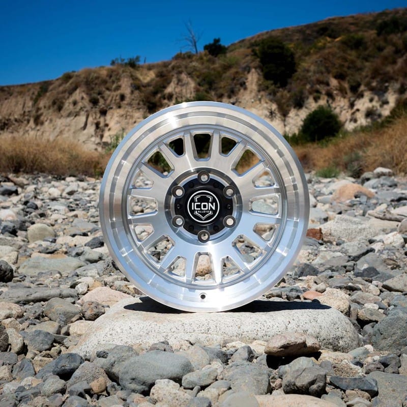 ICON Anza 17x8.5 / 5x5 / -6mm / 4.5in BS Silver Machined Wheel thumbnail 2