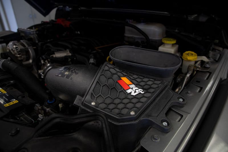 K&N 21-22 Jeep Wrangler JL V8-6.4L AirCharger Performance Intake thumbnail 2