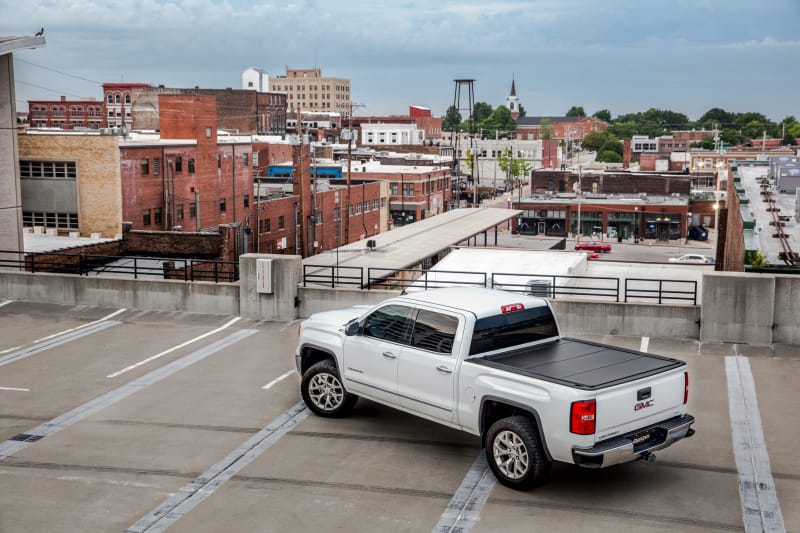 UnderCover 09-18 Ram 1500 (w/o Rambox) (19+ Classic) 5.7ft Ultra Flex Bed Cover - Matte Black Finish thumbnail 2