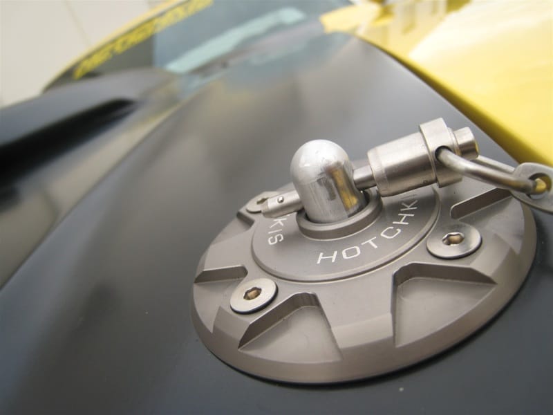 Hotchkis Universal Hood Pin Kit thumbnail 3