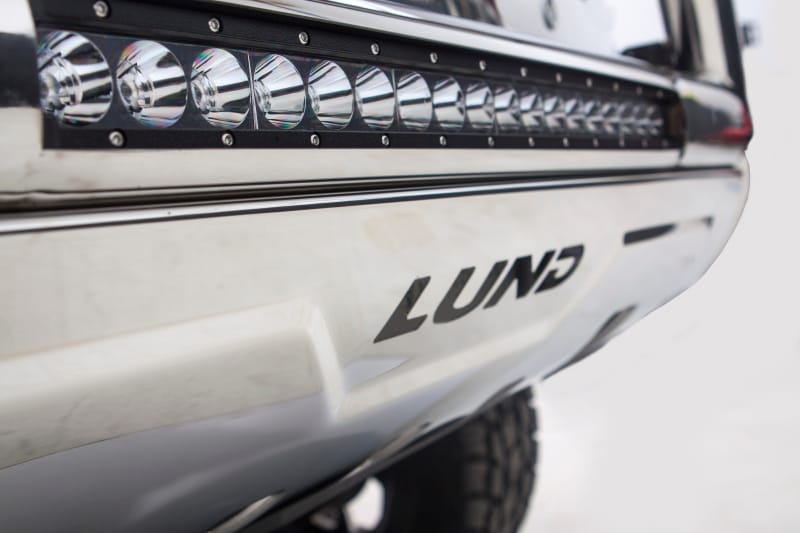 Lund 20- 21 GMC SIERRA 2500 HD BULL BAR W/ LIGHT & WIRING Stainless Steel thumbnail 4