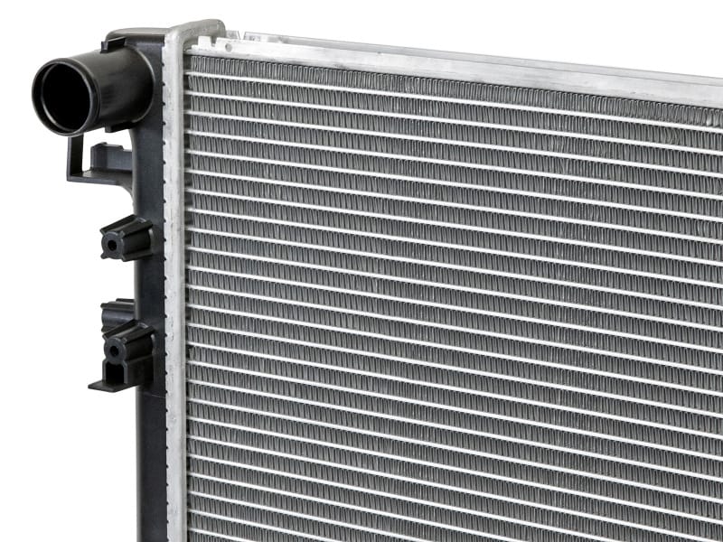 aFe BladeRunner OER Series Radiator 07-18 Jeep Wrangler (JK) V6-3.6/3.8L thumbnail 3