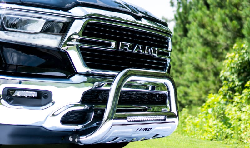 Lund 2019 RAM 1500 Bull Bar w/Light & Wiring - Polished thumbnail 3