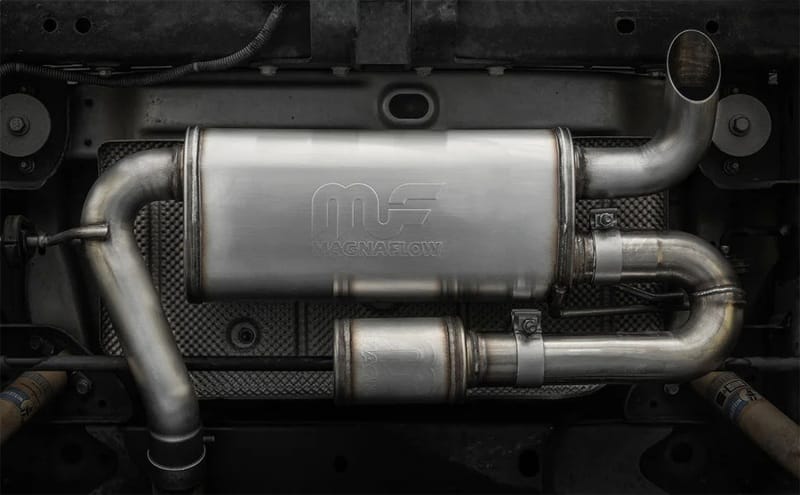 MagnaFlow 07-18 Jeep Wrangler JK Overland Series Axle-Back Exhaust System thumbnail 3