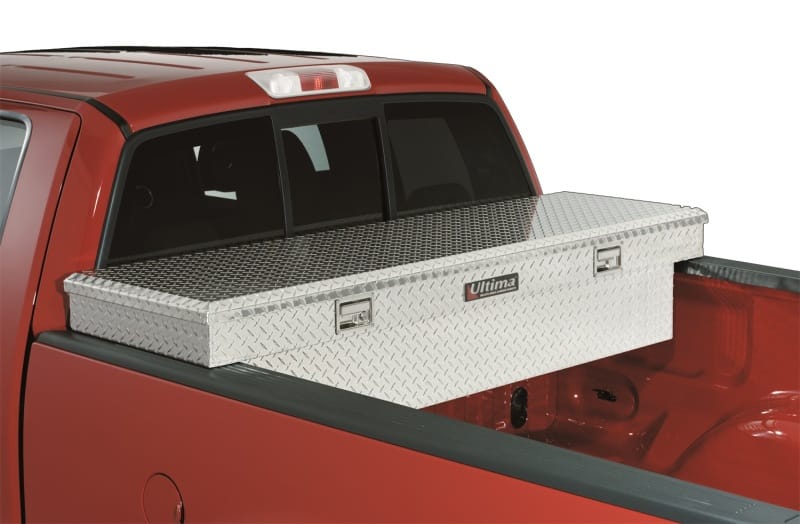 Lund 67-99 Chevy CK Ultima Single Lid Crossover Tool Box - Brite thumbnail 2