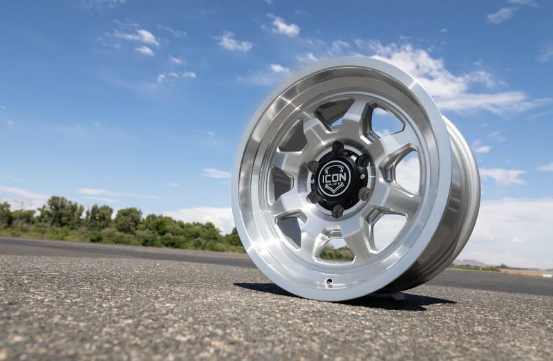 ICON Nuevo 17 X 8.5 5 X 4.5 0mm Offset 4.75in BS Silver Machined thumbnail 4