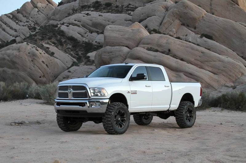 Fabtech 14-18 Ram 2500 4WD 5in Basic System w/Coil Spacers & Perf. Shocks - K3066