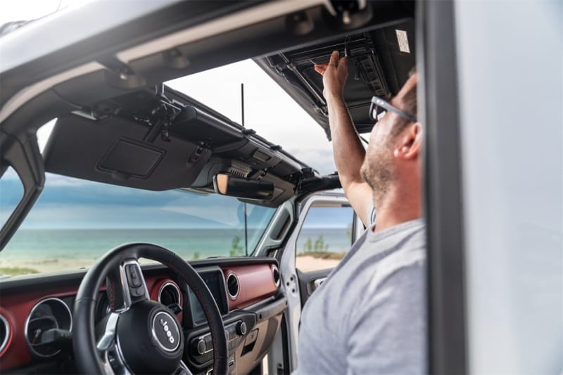 Rugged Ridge 20-22 Jeep Gladiator JT Voyager Fastback Soft Top - Black Diamond thumbnail 3