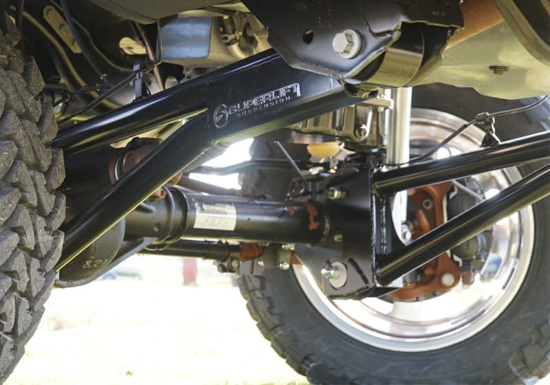 Superlift 14-18 Ram 2500/13-18 Ram 3500 4WD Replacement Radius Arms 4in Lift Kit Component Box thumbnail 2