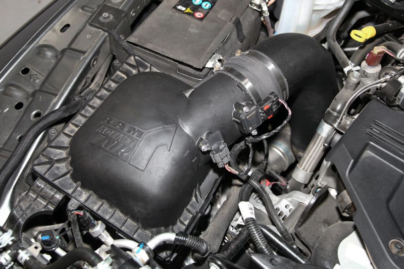 K&N 13-15 RAM 2500/3500 L6-6.7L DSL Performance Intake Kit thumbnail 3