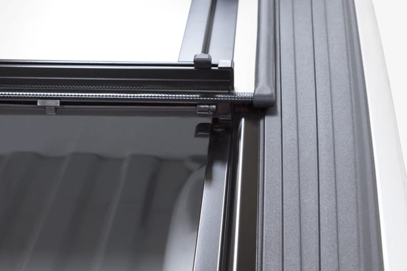 Access LOMAX Pro Series Tri-Fold Cover 2020 Jeep Gladiator 5ft Box - Black Diamond Mist thumbnail 9