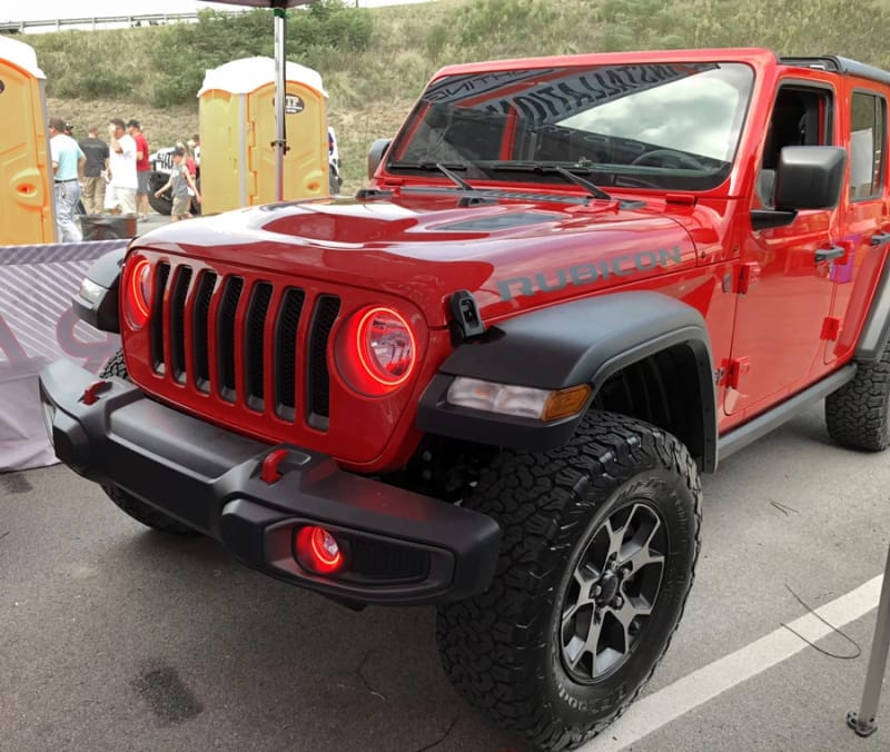 Oracle Jeep Wrangler JL/Gladiator JT LED Surface Mount Fog Light Halo Kit - ColorSHIFT thumbnail 3
