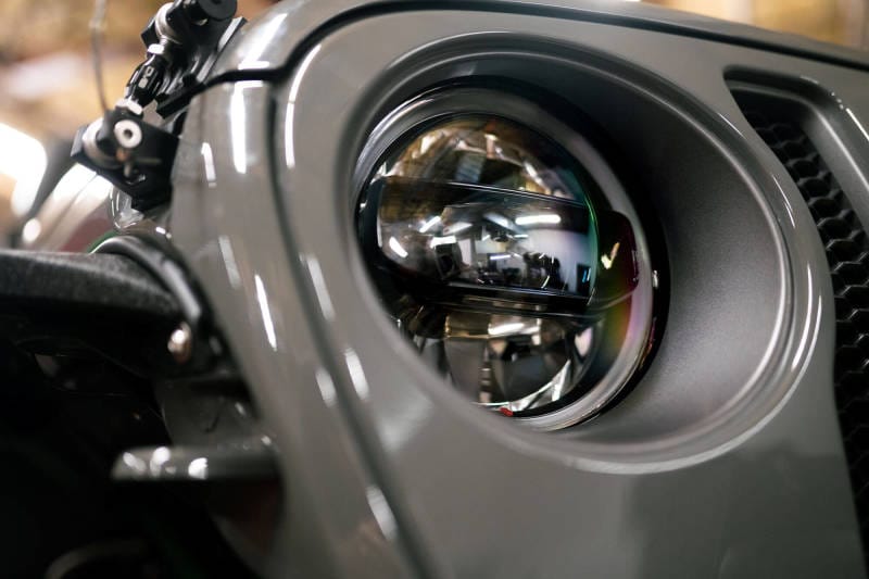 DV8 Offroad 18-22 Jeep Gladiator Wrangler LED Projector Headlights thumbnail 9