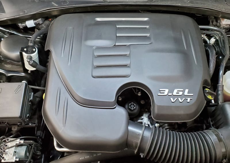 J&L 11-23 3.6L V6 Dodge Charger/Challenger/Chrysler 300C Oil Separator 3.0 - Clear Anodized thumbnail 2