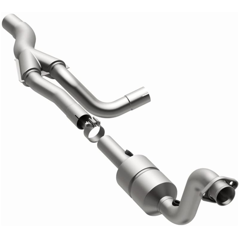 MagnaFlow Direct Fit Catalytic Converter 04-06 Dodge Durango 5.7L Passenger Side