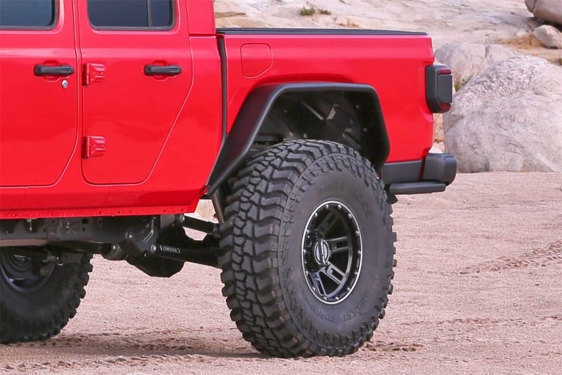 Fabtech 20-21 Jeep Gladiator 4WD Rear Steel Tube Fenders thumbnail 2