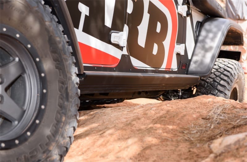 ARB R/T/Rail Suits Jl 4 Door thumbnail 4