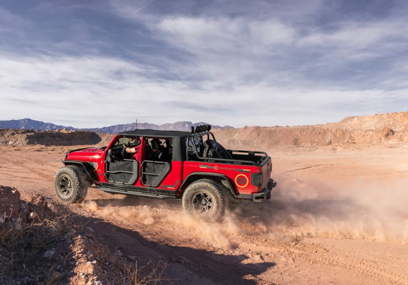 Superlift 20-22 Jeep Gladiator JT (NO Mojave) 4WD 4in Dual Rate Coil Lift Kit w/Fox 2.0 Res Shocks thumbnail 3