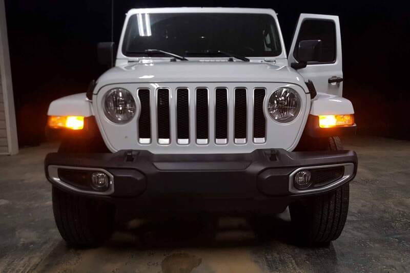 Diode Dynamics JL Wrangler Front Turn Stage 2 (7443 LED Bulb XPR - White and - Amber) thumbnail 4