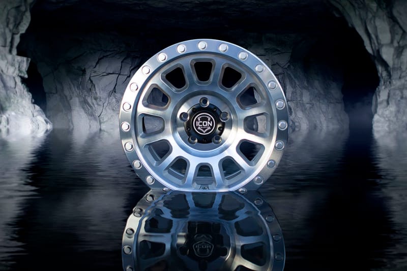 ICON Hulse 17 X 8.5 5 X 5 6mm Offset 4.5in BS Silver Machined thumbnail 3