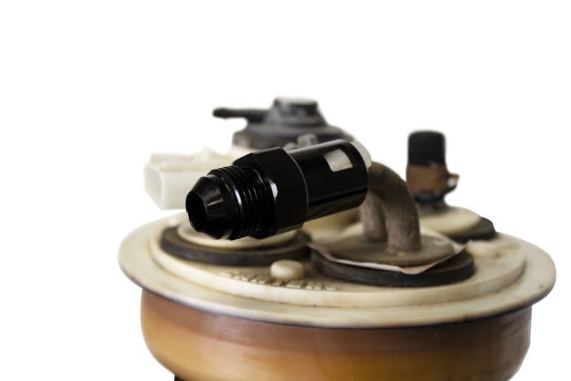 Fleece Performance Universal 3/8in Quick Connect to -8AN Male Adapter thumbnail 2