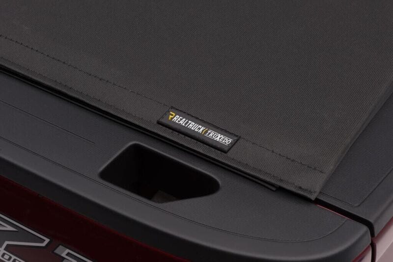 Truxedo 2020 Jeep Gladiator 5ft Pro X15 Bed Cover thumbnail 4