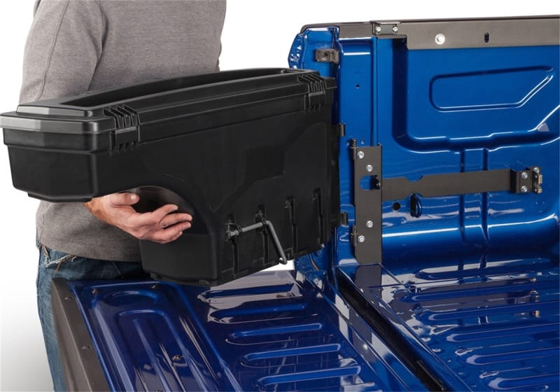 UnderCover 2020 Jeep Gladiator Drivers Side Swing Case - Black Smooth thumbnail 2