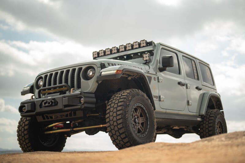 Dv8 18+ Jeep Wrangler JL / 20+ Jeep Gladiator JT OE Plus Front Bumper thumbnail 3