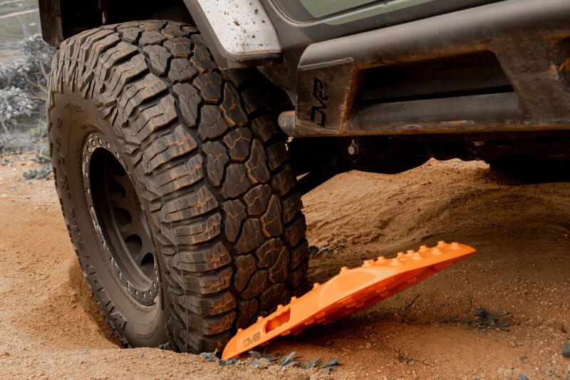 DV8 Offroad DV8 Xtract Mini Traction Board | Pair | Orange thumbnail 2