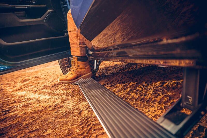 AMP Research 2025 RAM 2500/3500 HD PowerStep