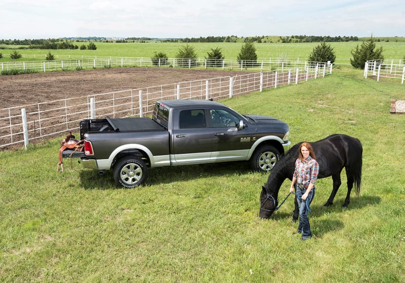 Truxedo 97-04 Dodge Dakota 6ft 6in TruXport Bed Cover thumbnail 3