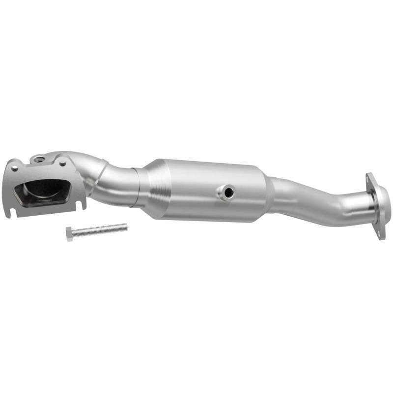 MagnaFlow Direct Fit Catalytic Converter 15-19 Ram 1500 3.6L OEM Grade Fed/EPA Compliant Manifold - 22-177