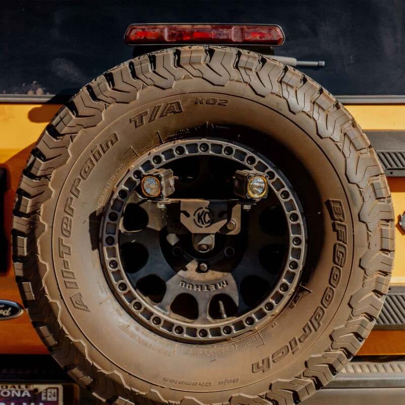 KC HiLiTES 2018+ Jeep Wrangler JL / 2021+ Ford Bronco Raptor Spare Tire Carrier Light Mount thumbnail 2