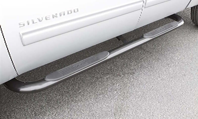 Lund 09-17 Dodge Ram 1500 Quad Cab 4in. Oval Curved SS Nerf Bars - Polished thumbnail 3