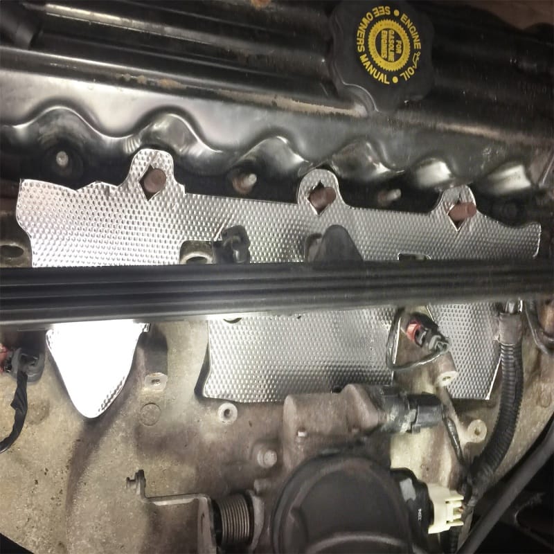 DEI Fuel Rail and Injector Cover Jeep 1997 - 2004 4.0L Engine thumbnail 3