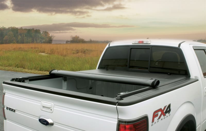 Lund 96-04 Dodge Dakota (6.5ft. Bed) Genesis Roll Up Tonneau Cover - Black thumbnail 5