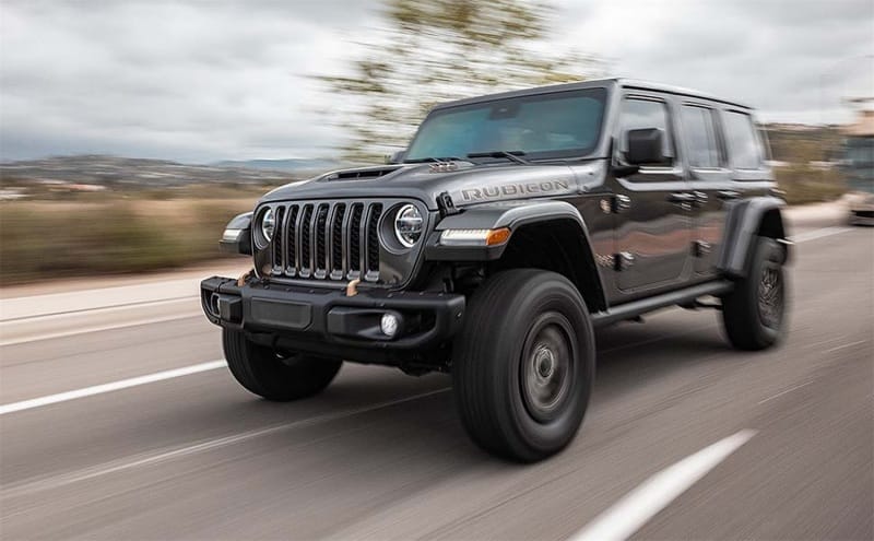 MagnaFlow 21-22 Jeep Wrangler V8 6.4L Street Series Cat-Back Exhaust w/ Black Tips thumbnail 2
